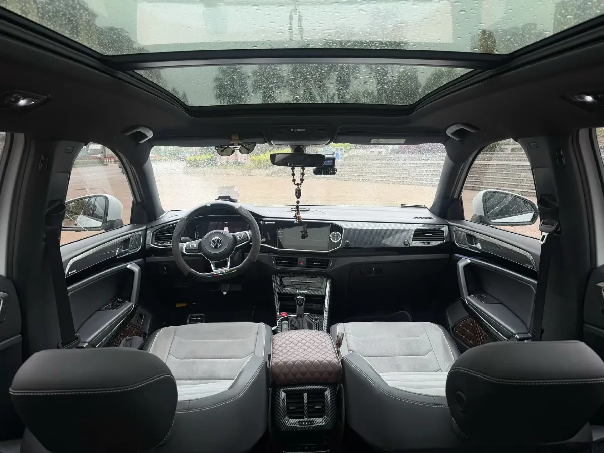 2021 Volkswagen Tayron 2.0T 220HP L4 7DCT,autocango,china used car exporter,china ev exporter,chinese used car exporter,chinese used ev exporter