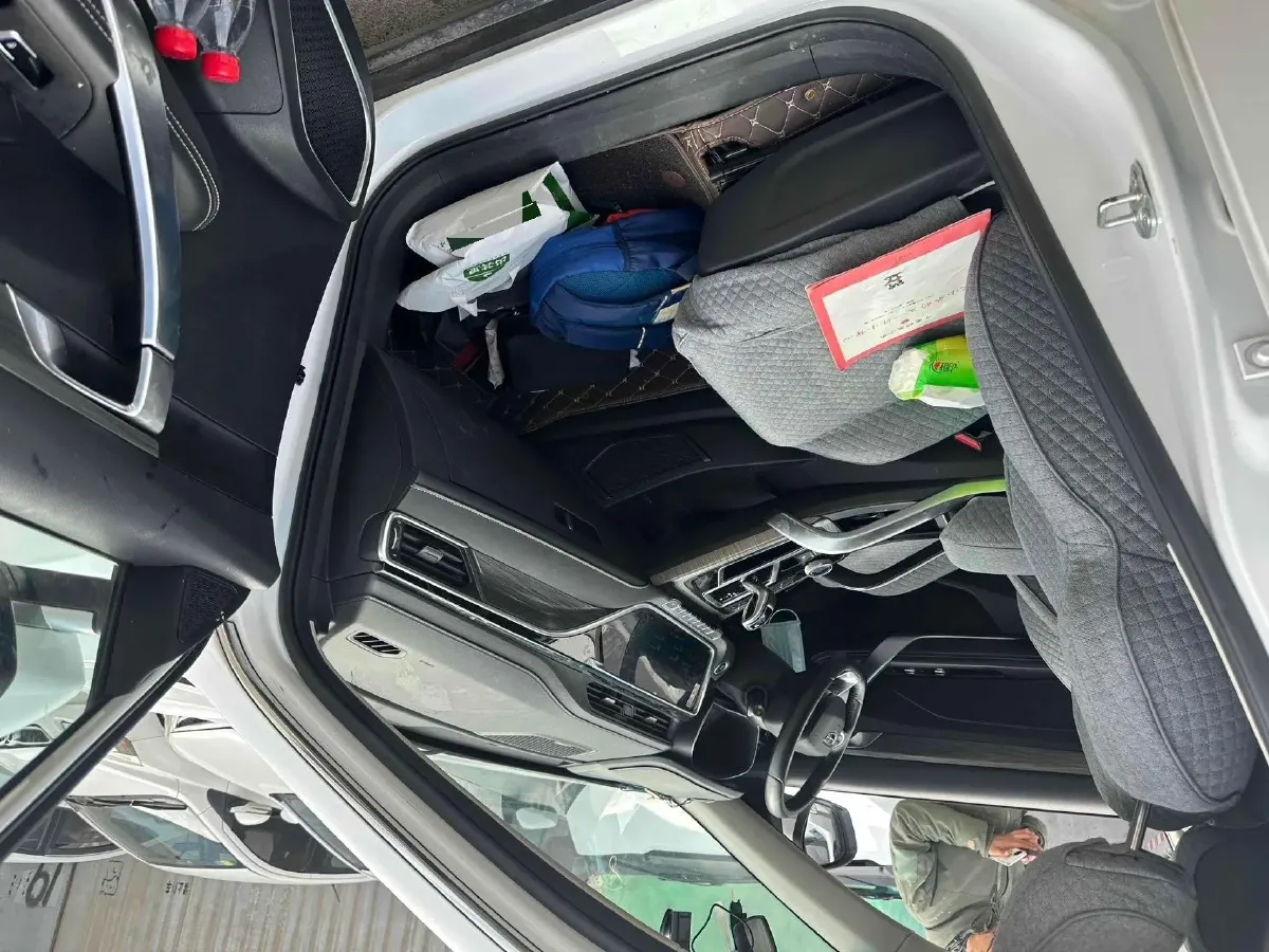 2020 Geely Azkarra 1.8T 184HP L4 7DCT,autocango,china used car exporter,china ev exporter,chinese used car exporter,chinese used ev exporter