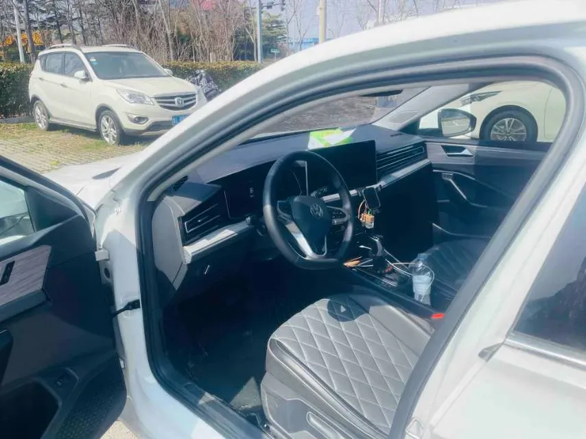 2023 Volkswagen Sagitar 1.4T 150HP L4 7DCT,autocango,china used car exporter,china ev exporter,chinese used car exporter,chinese used ev exporter