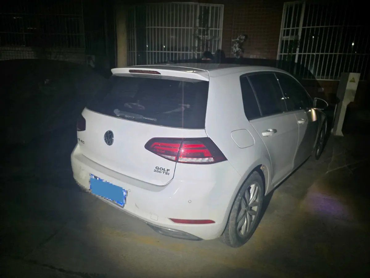 2019 Brilliance Auto V7 1.8T 231HP L4 7DCT,autocango,china used car exporter,china ev exporter,chinese used car exporter,chinese used ev exporter