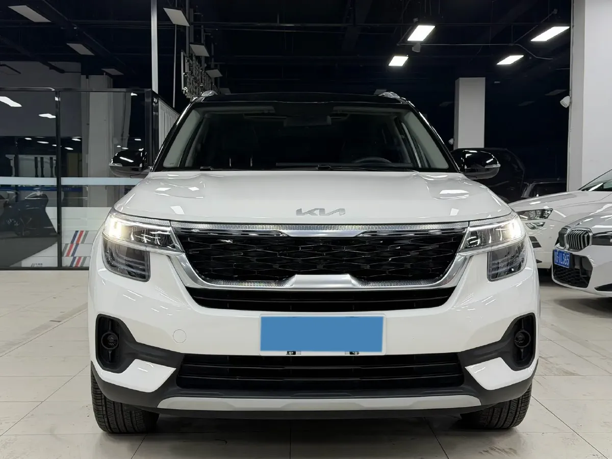 2020 Kia KX3 1.5L 115HP L4 CVT,autocango,china used car exporter,china ev exporter,chinese used car exporter,chinese used ev exporter