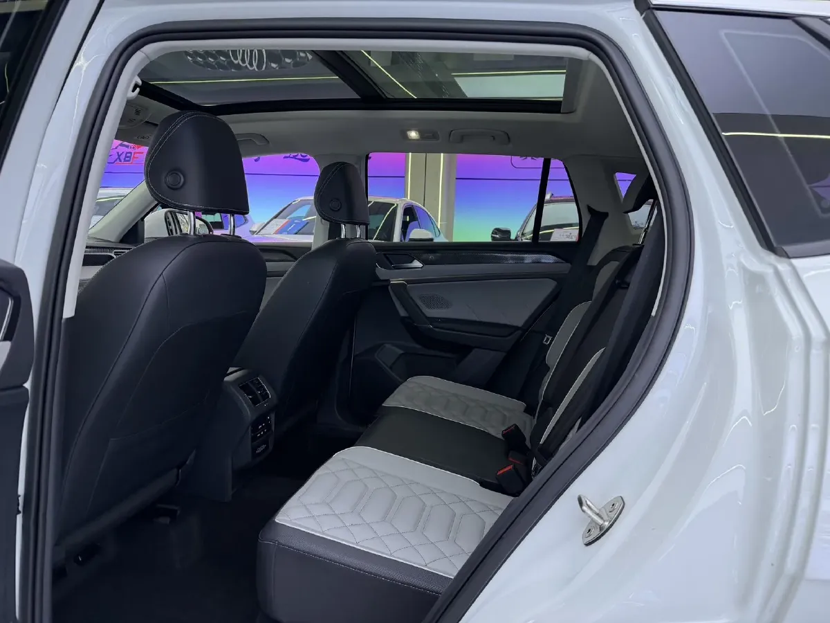 2023 Volkswagen Tayron 1.4T 150HP L4 7DCT,autocango,china used car exporter,china ev exporter,chinese used car exporter,chinese used ev exporter