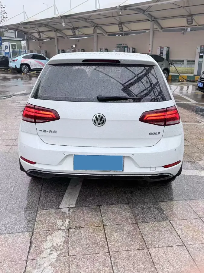 2018 Volkswagen Golf 1.6L 110HP L4 6AT,autocango,china used car exporter,china ev exporter,chinese used car exporter,chinese used ev exporter