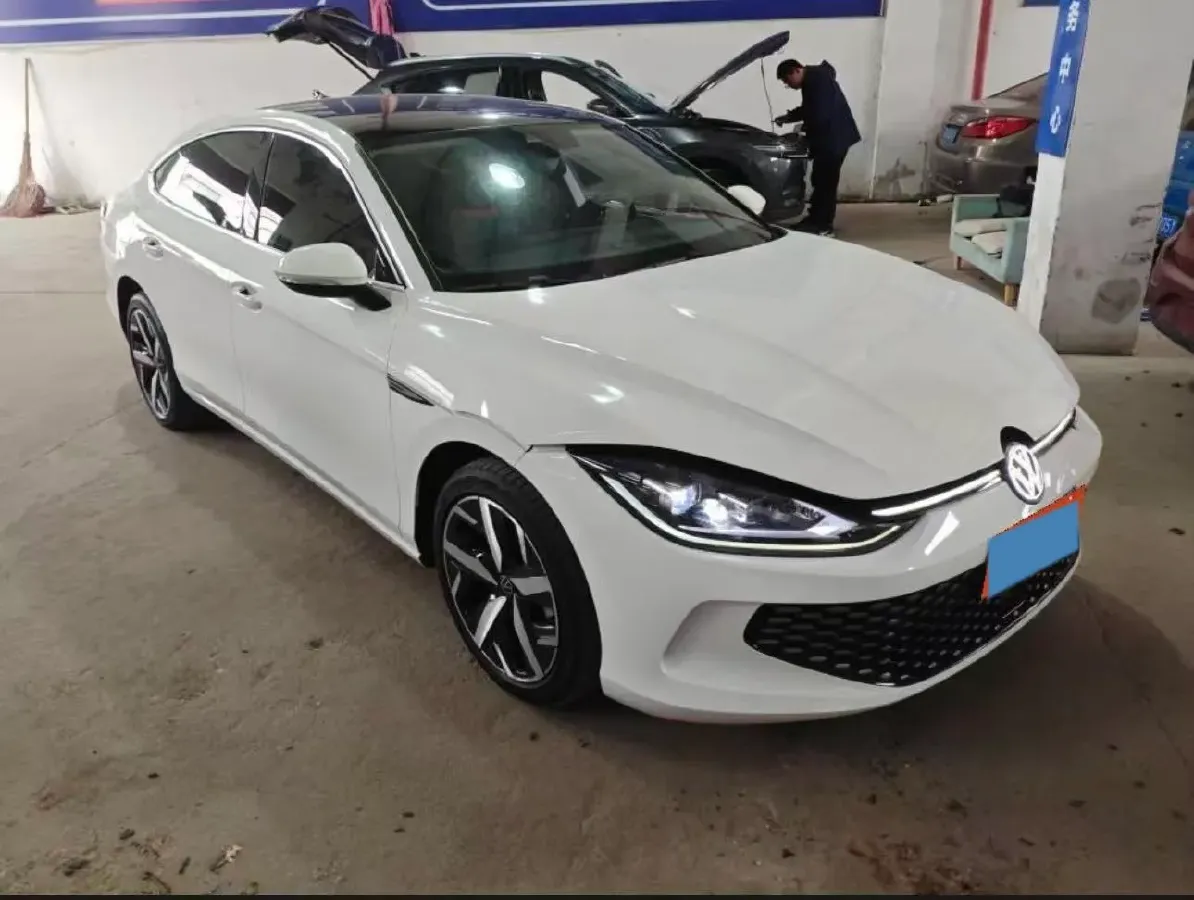 2023 Volkswagen Lamando 1.4T 150HP L4 7DCT,autocango,china used car exporter,china ev exporter,chinese used car exporter,chinese used ev exporter