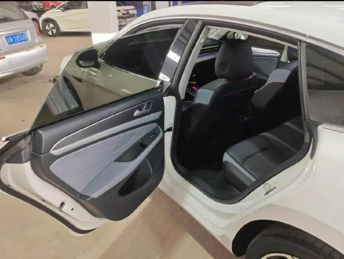 2023 Volkswagen Lamando 1.4T 150HP L4 7DCT,autocango,china used car exporter,china ev exporter,chinese used car exporter,chinese used ev exporter