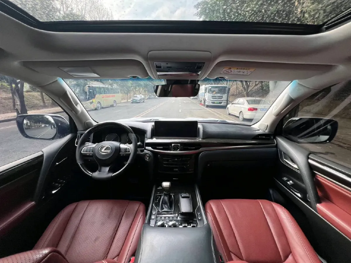 2017 Lexus LX 5.7L 367HP V8 8AT,autocango,china used car exporter,china ev exporter,chinese used car exporter,chinese used ev exporter