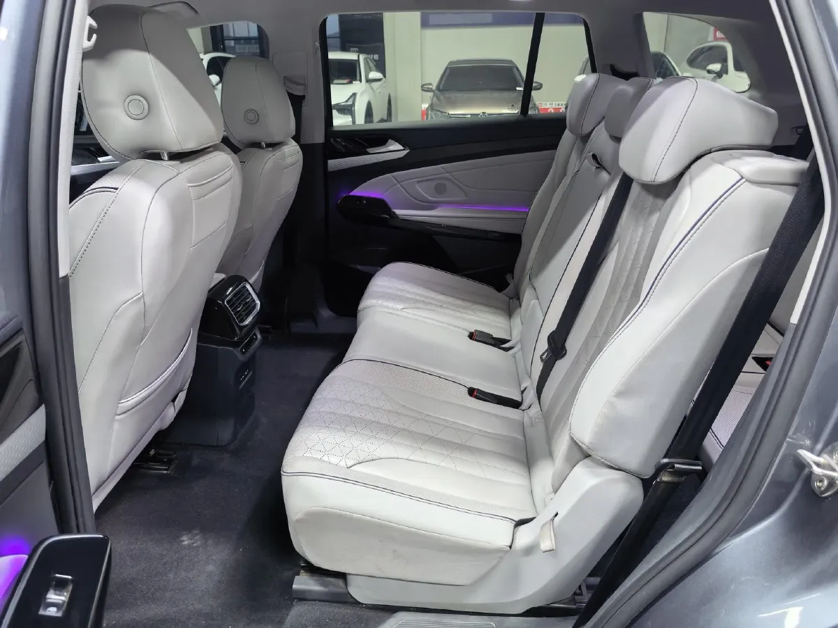 2022 Volkswagen ID.6 X BEV 83.4KWH,autocango,china used car exporter,china ev exporter,chinese used car exporter,chinese used ev exporter