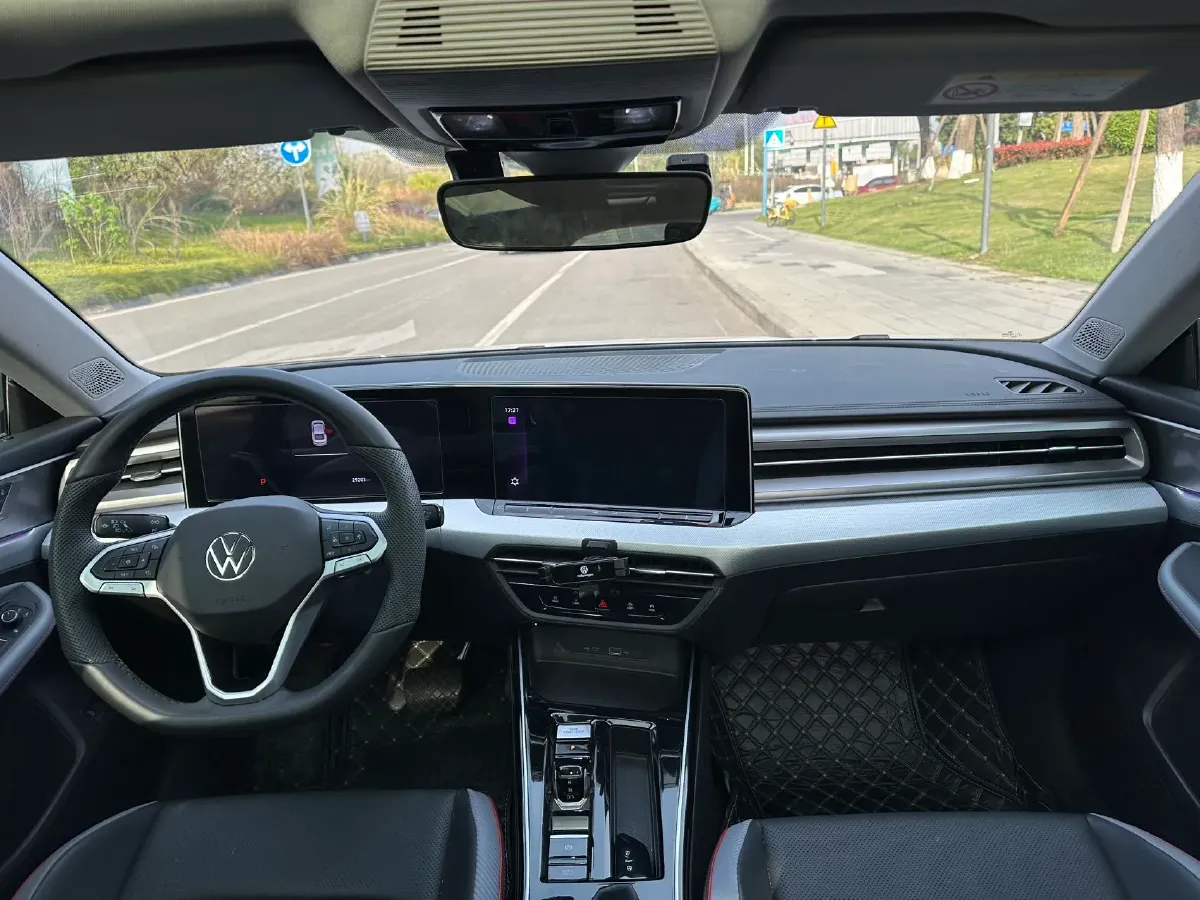 2025 Volkswagen Lamando 1.4T 150HP L4 7DCT,autocango,china used car exporter,china ev exporter,chinese used car exporter,chinese used ev exporter