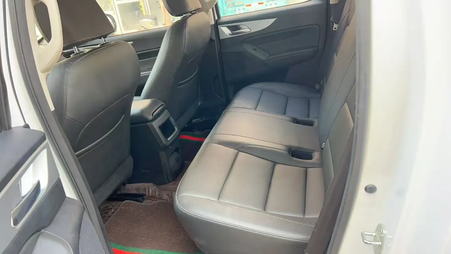 2021 Great Wall Poer 2.0T 163HP L4 6MT,autocango,china used car exporter,china ev exporter,chinese used car exporter,chinese used ev exporter