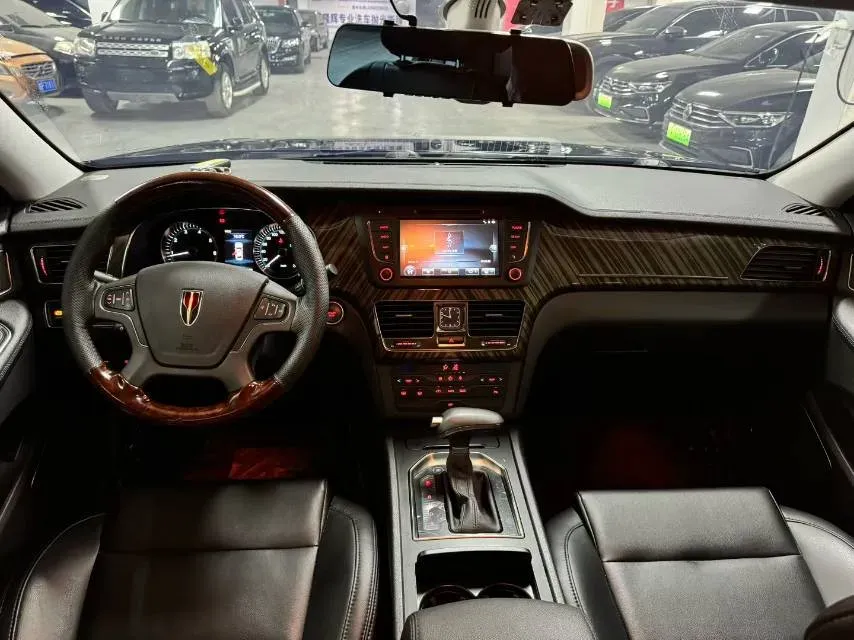 2021 HongQi H7 1.8T 188HP L4 6AT,autocango,china used car exporter,china ev exporter,chinese used car exporter,chinese used ev exporter