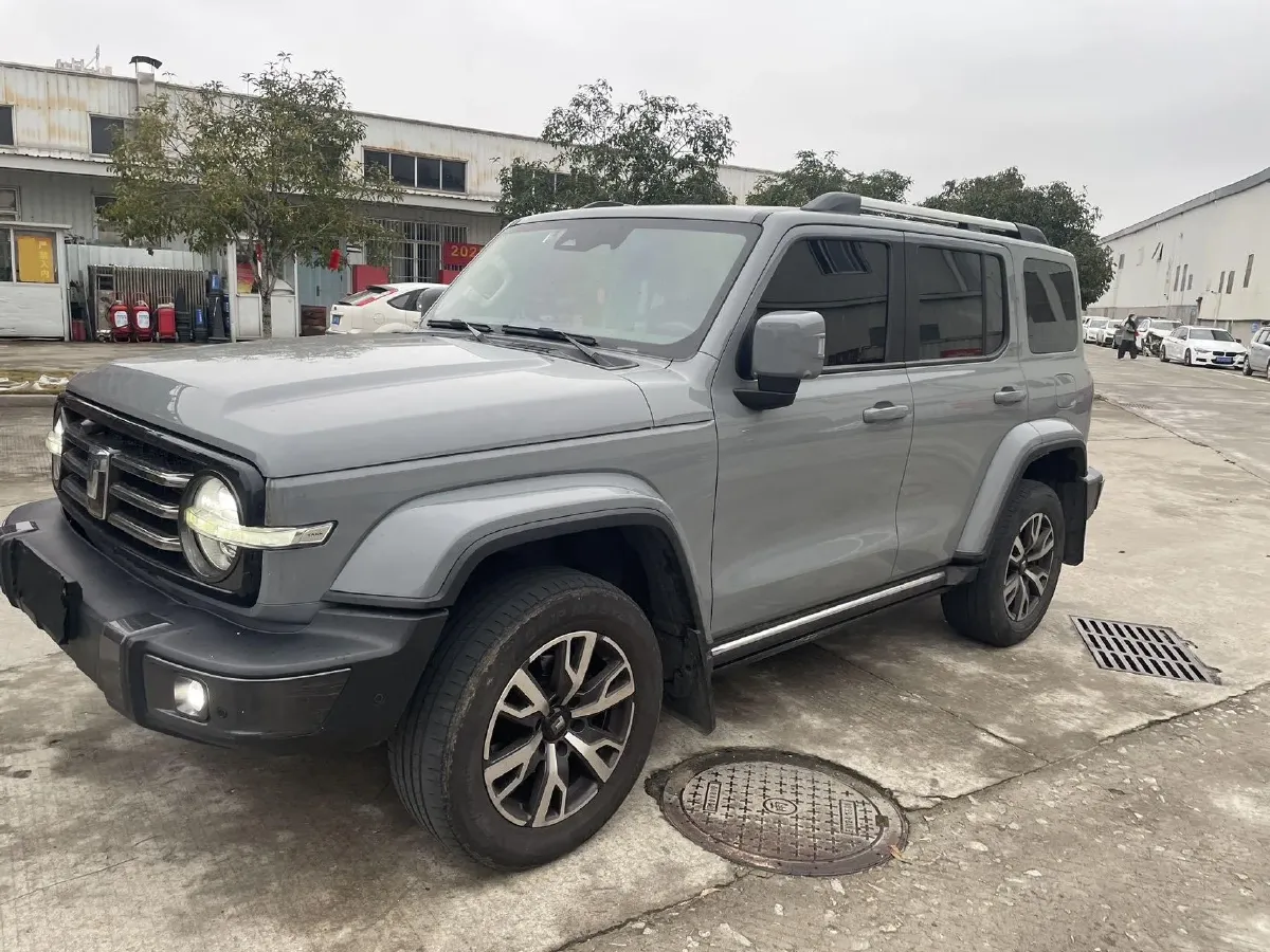 2023 Tank 300 2.0T 227HP L4 8AT,autocango,china used car exporter,china ev exporter,chinese used car exporter,chinese used ev exporter