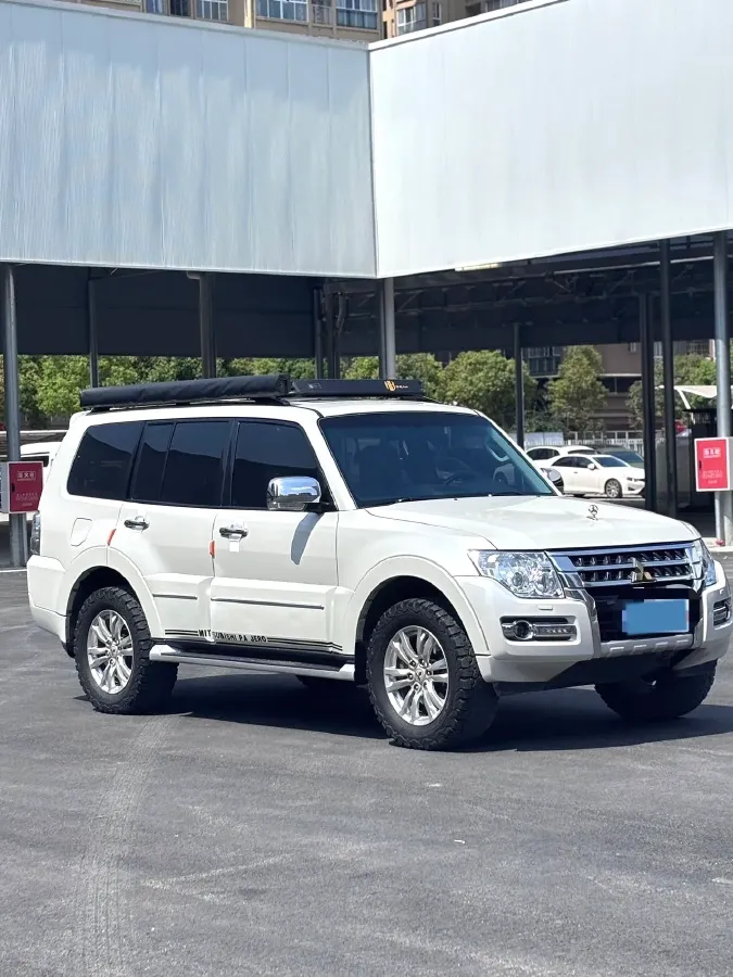 2017 Honda Jade 1.8L 141HP L4 5AT,autocango,china used car exporter,china ev exporter,chinese used car exporter,chinese used ev exporter