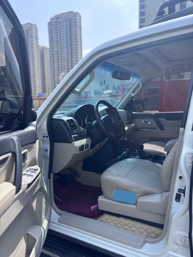 2017 Honda Jade 1.8L 141HP L4 5AT,autocango,china used car exporter,china ev exporter,chinese used car exporter,chinese used ev exporter