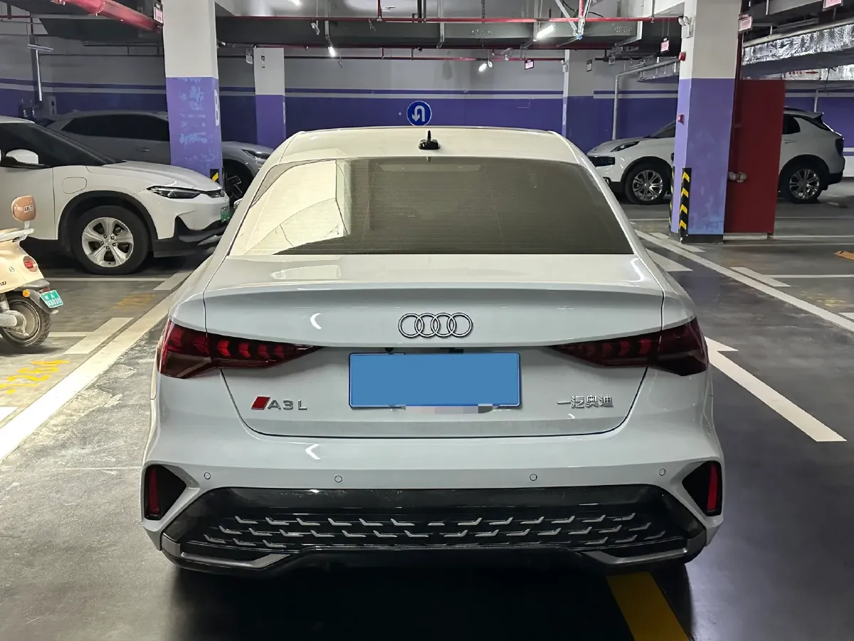2025 Audi A3 1.5T 160HP L4 7DCT,autocango,china used car exporter,china ev exporter,chinese used car exporter,chinese used ev exporter