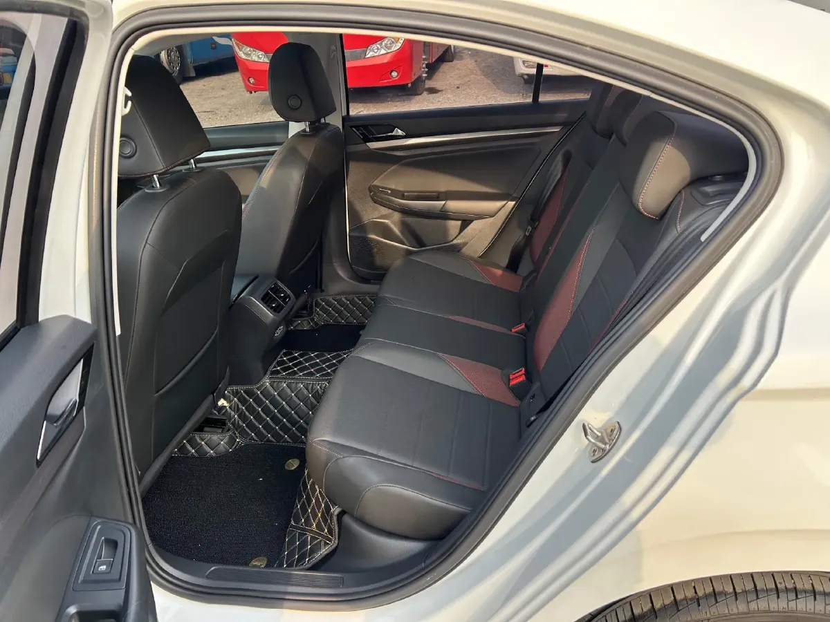 2021 Volkswagen Bora 1.5L 113HP L4 6AT,autocango,china used car exporter,china ev exporter,chinese used car exporter,chinese used ev exporter