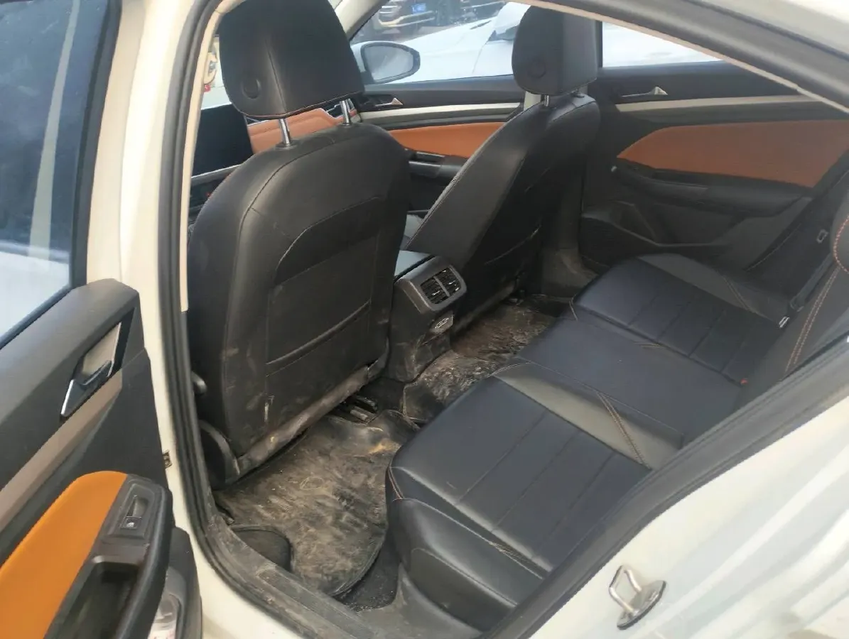 2023 Volkswagen Bora 1.2T 116HP L4 7DCT,autocango,china used car exporter,china ev exporter,chinese used car exporter,chinese used ev exporter