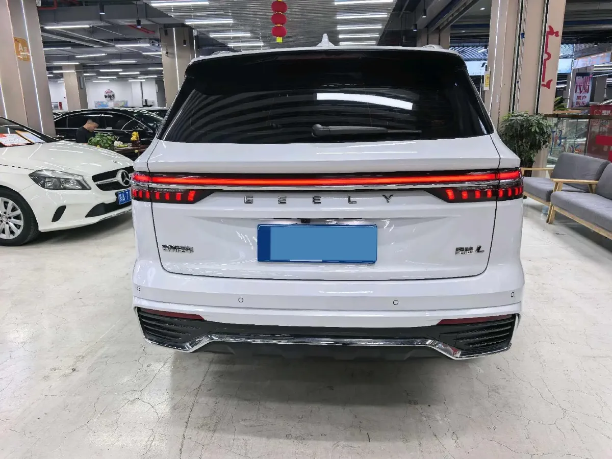2021 Geely Monjaro 2.0T 218HP L4 7DCT,autocango,china used car exporter,china ev exporter,chinese used car exporter,chinese used ev exporter