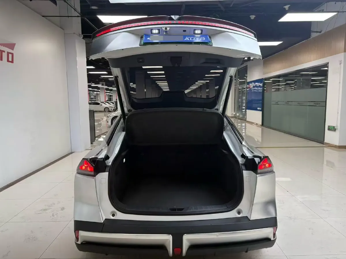 2022 Mazda 3 Axela 2.0L 158HP L4 6AT,autocango,china used car exporter,china ev exporter,chinese used car exporter,chinese used ev exporter