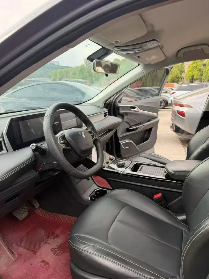 2022 Venucia Grand V 1.5T 190HP L4 7DCT,autocango,china used car exporter,china ev exporter,chinese used car exporter,chinese used ev exporter