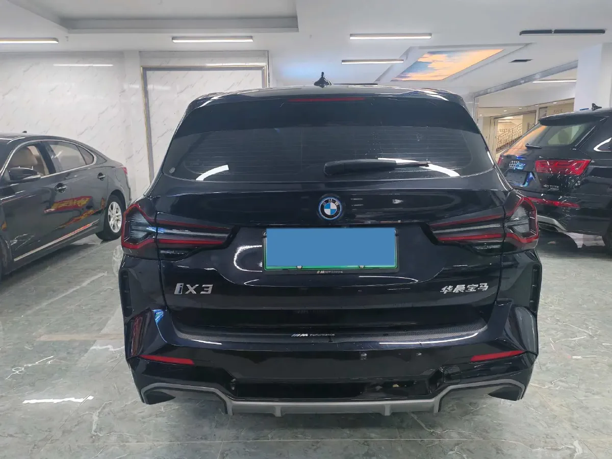 2024 BMW iX3 BEV 80KWH,autocango,china used car exporter,china ev exporter,chinese used car exporter,chinese used ev exporter
