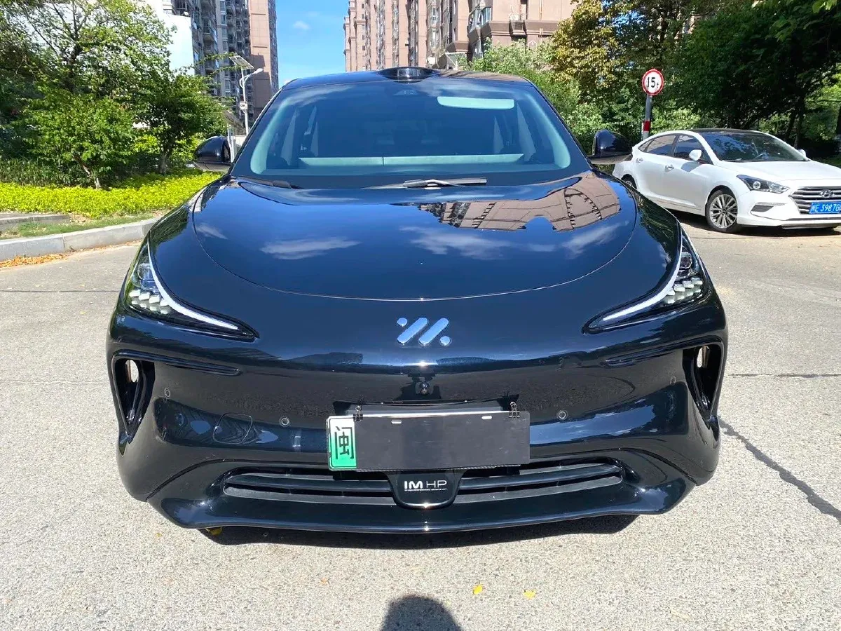 2023 IM LS6 BEV 71KWH,autocango,china used car exporter,china ev exporter,chinese used car exporter,chinese used ev exporter