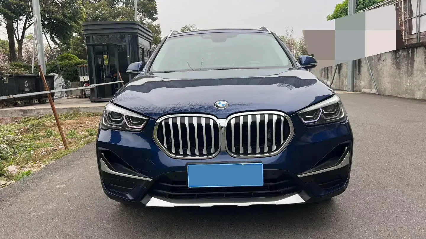2020 BMW X1 1.5T 140HP L3 7DCT,autocango,china used car exporter,china ev exporter,chinese used car exporter,chinese used ev exporter