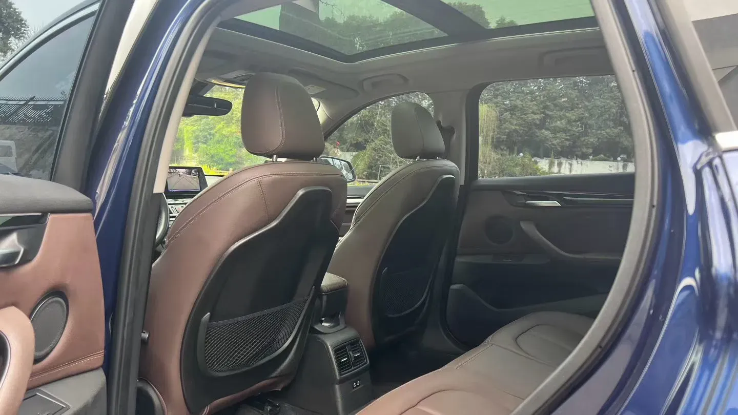 2020 BMW X1 1.5T 140HP L3 7DCT,autocango,china used car exporter,china ev exporter,chinese used car exporter,chinese used ev exporter