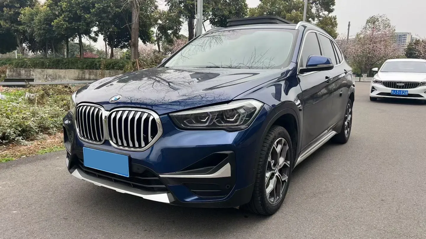 2020 BMW X1 1.5T 140HP L3 7DCT,autocango,china used car exporter,china ev exporter,chinese used car exporter,chinese used ev exporter