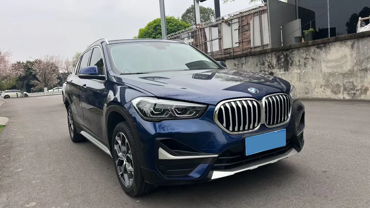 2020 BMW X1 1.5T 140HP L3 7DCT,autocango,china used car exporter,china ev exporter,chinese used car exporter,chinese used ev exporter