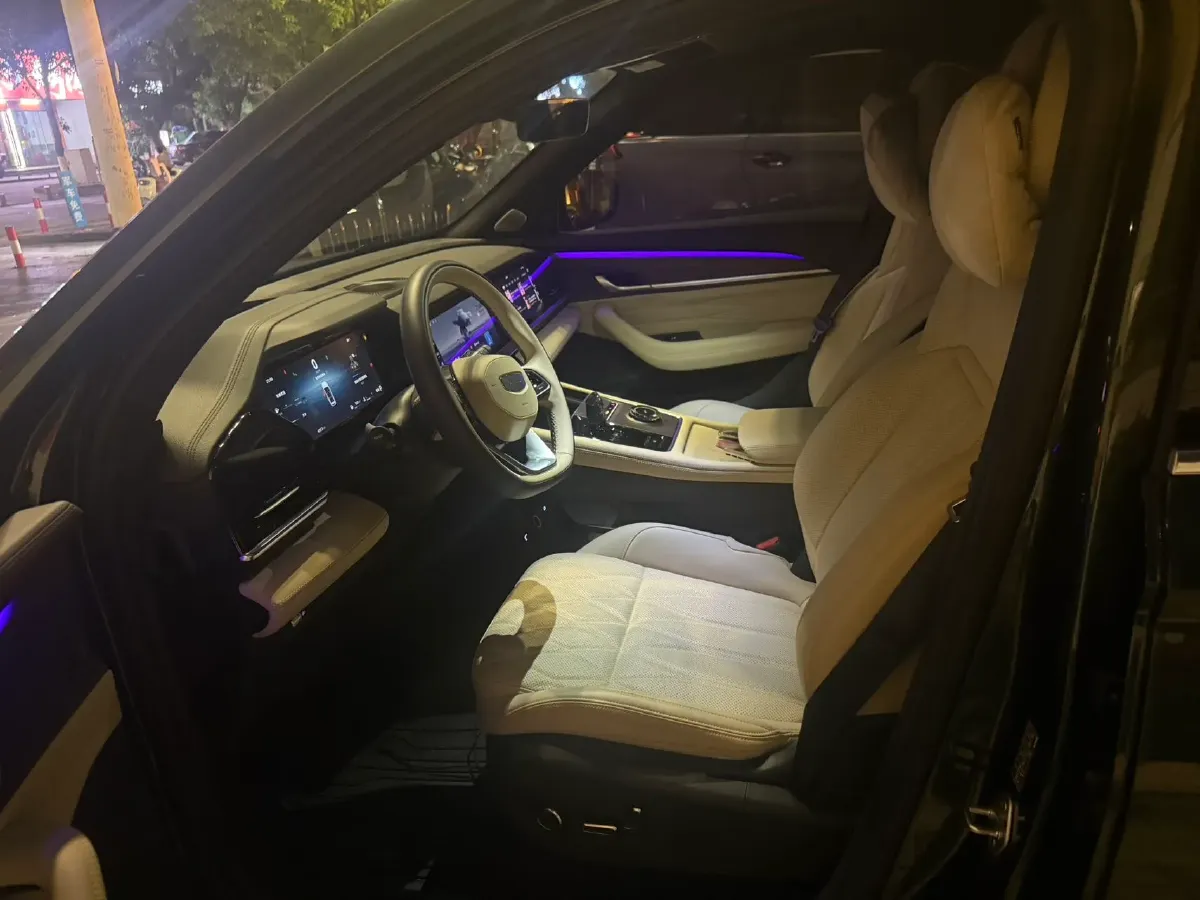 2025 Geely Monjaro 2.0T 238HP L4 8AT,autocango,china used car exporter,china ev exporter,chinese used car exporter,chinese used ev exporter