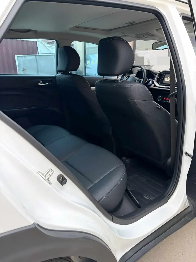 2021 Kia KX1 1.4L 100HP L4 6AT,autocango,china used car exporter,china ev exporter,chinese used car exporter,chinese used ev exporter