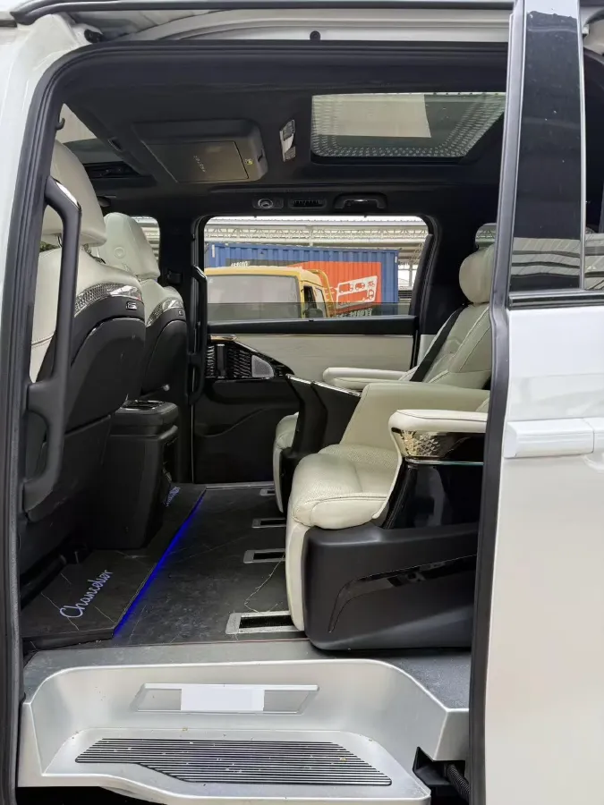 2023 GAC Trumpchi M8 2.0T 190HP L4 E-CVT Hybrid,autocango,china used car exporter,china ev exporter,chinese used car exporter,chinese used ev exporter