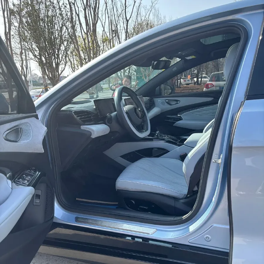 2022 AITO AITO M5 Range Extended 125HP REEV 40KWH,autocango,china used car exporter,china ev exporter,chinese used car exporter,chinese used ev exporter