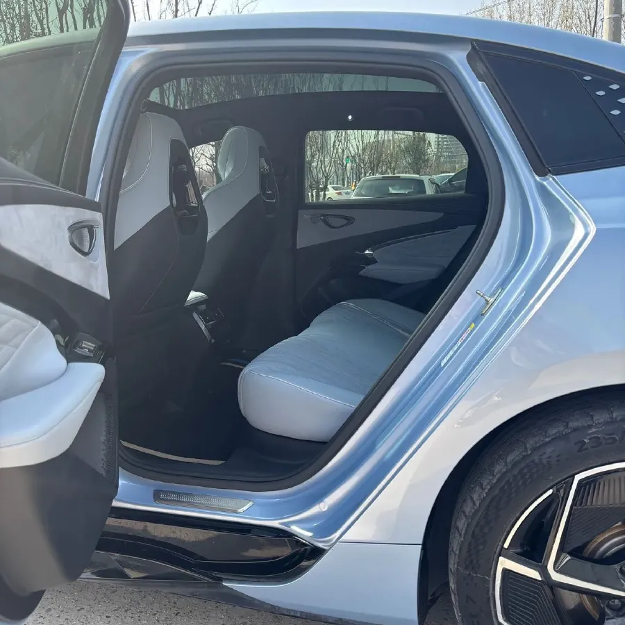 2022 AITO AITO M5 Range Extended 125HP REEV 40KWH,autocango,china used car exporter,china ev exporter,chinese used car exporter,chinese used ev exporter