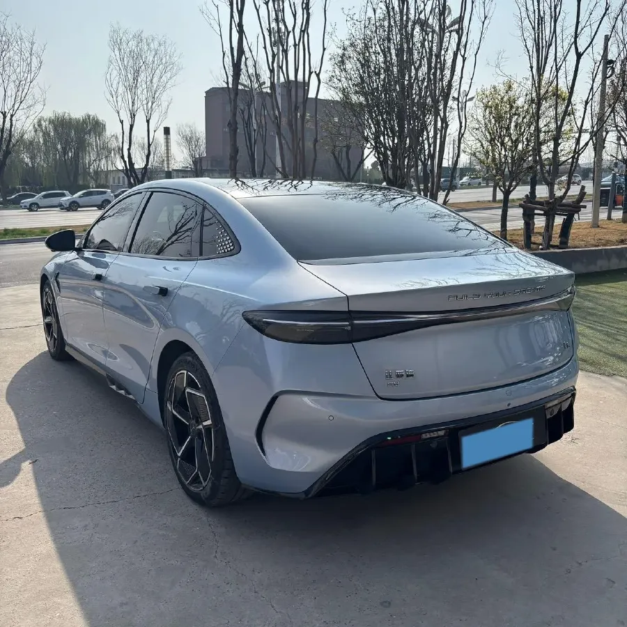 2022 AITO AITO M5 Range Extended 125HP REEV 40KWH,autocango,china used car exporter,china ev exporter,chinese used car exporter,chinese used ev exporter