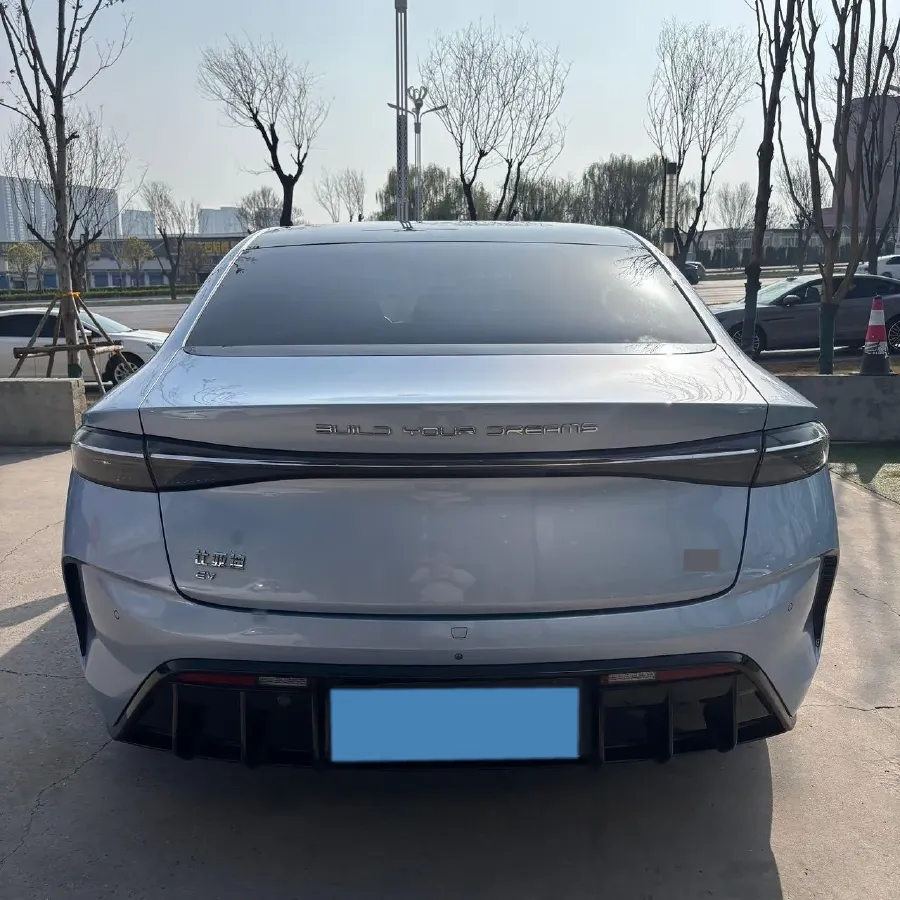 2022 AITO AITO M5 Range Extended 125HP REEV 40KWH,autocango,china used car exporter,china ev exporter,chinese used car exporter,chinese used ev exporter