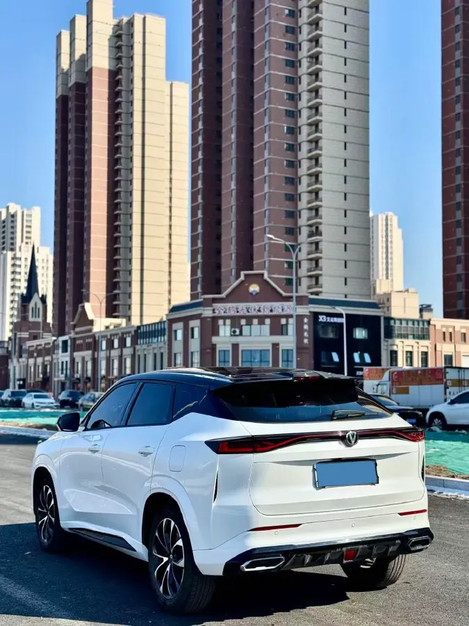 2024 ChangAn UNI-Z 1.5L 98HP L4 E-CVT PHEV 18.4KWH,autocango,china used car exporter,china ev exporter,chinese used car exporter,chinese used ev exporter