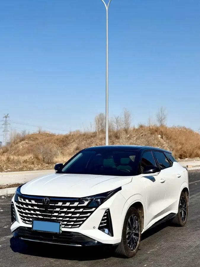 2024 ChangAn UNI-Z 1.5L 98HP L4 E-CVT PHEV 18.4KWH,autocango,china used car exporter,china ev exporter,chinese used car exporter,chinese used ev exporter