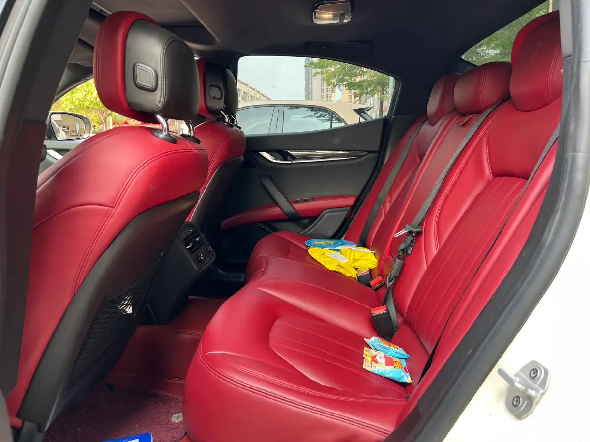 2019 Maserati Ghibli 3.0T 350HP V6 8AT,autocango,china used car exporter,china ev exporter,chinese used car exporter,chinese used ev exporter