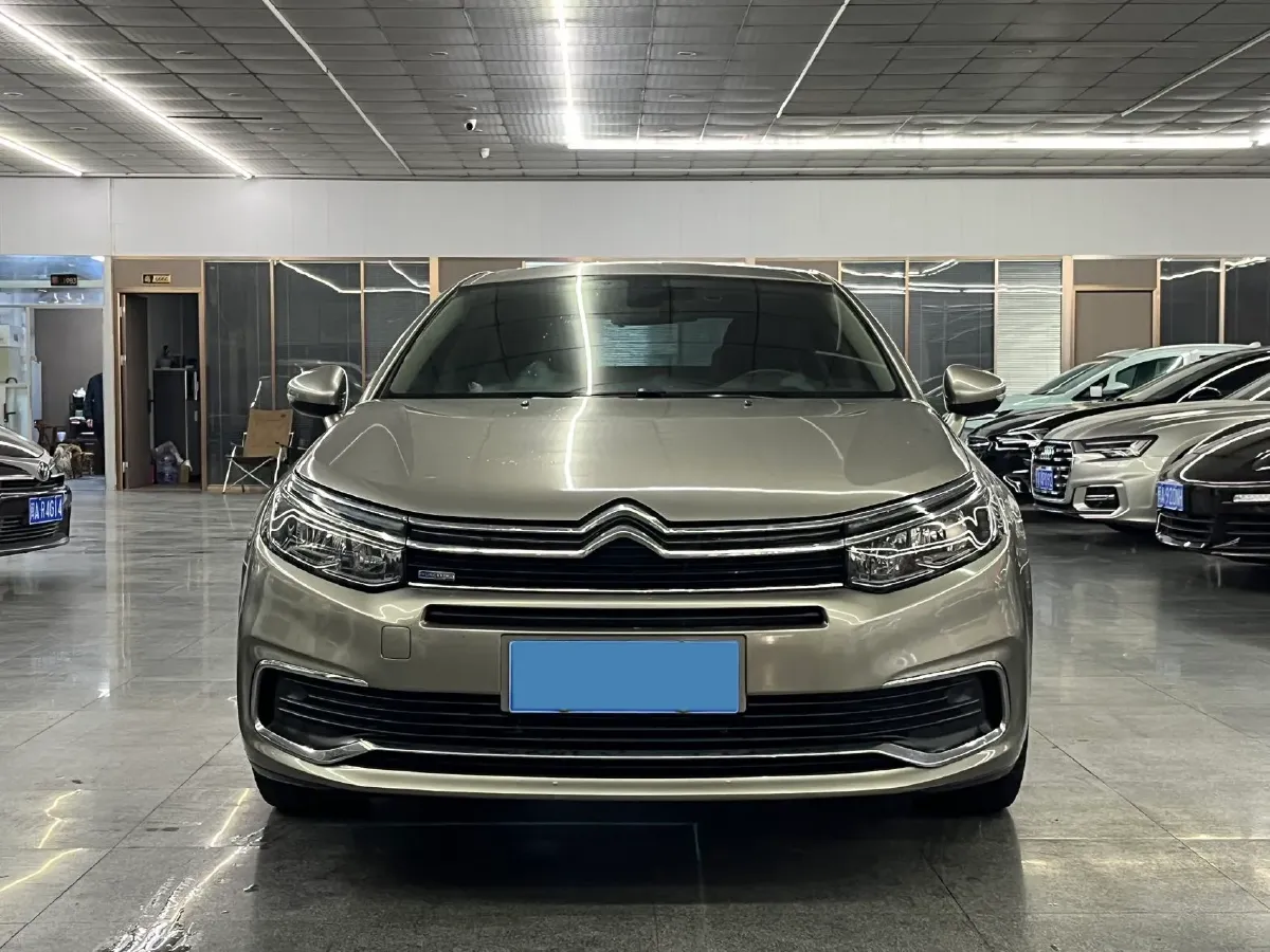 2017 Citroen C5 1.6T 167HP L4 6AT,autocango,china used car exporter,china ev exporter,chinese used car exporter,chinese used ev exporter