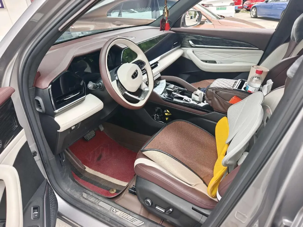 2024 Geely Monjaro 2.0T 238HP L4 8AT,autocango,china used car exporter,china ev exporter,chinese used car exporter,chinese used ev exporter