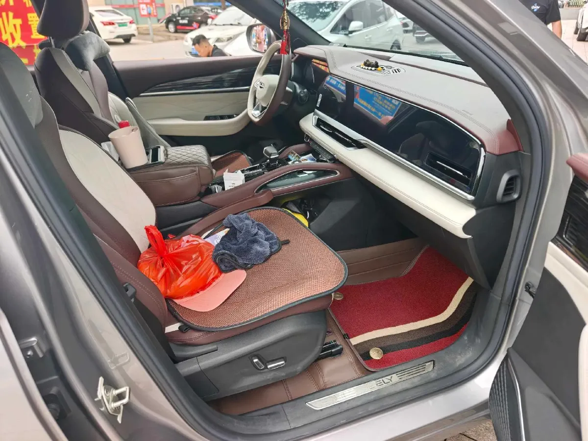 2024 Geely Monjaro 2.0T 238HP L4 8AT,autocango,china used car exporter,china ev exporter,chinese used car exporter,chinese used ev exporter