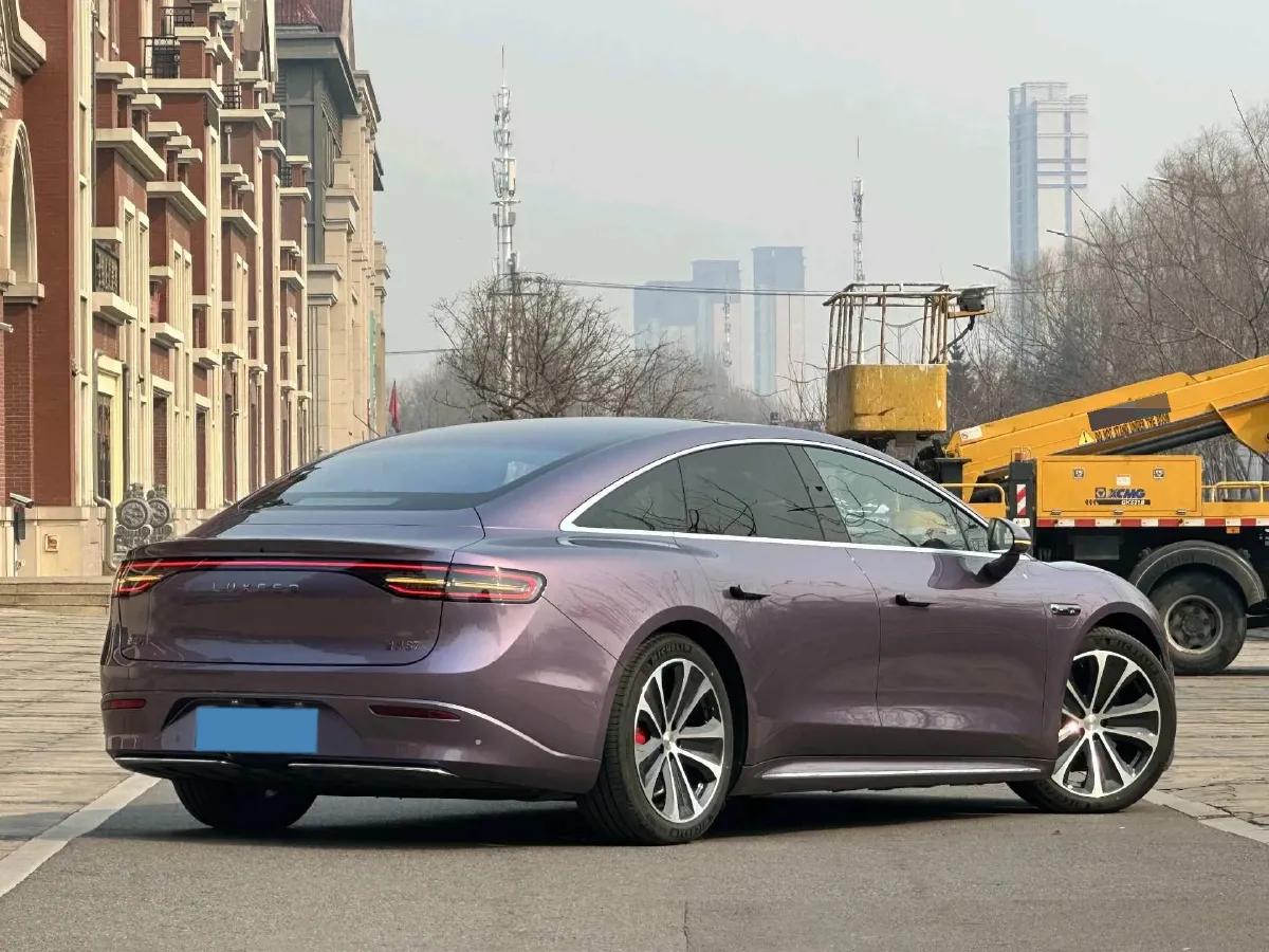 2025 Luxeed S7 BEV 100KWH,autocango,china used car exporter,china ev exporter,chinese used car exporter,chinese used ev exporter