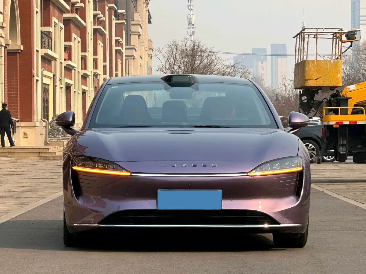 2025 Luxeed S7 BEV 100KWH,autocango,china used car exporter,china ev exporter,chinese used car exporter,chinese used ev exporter