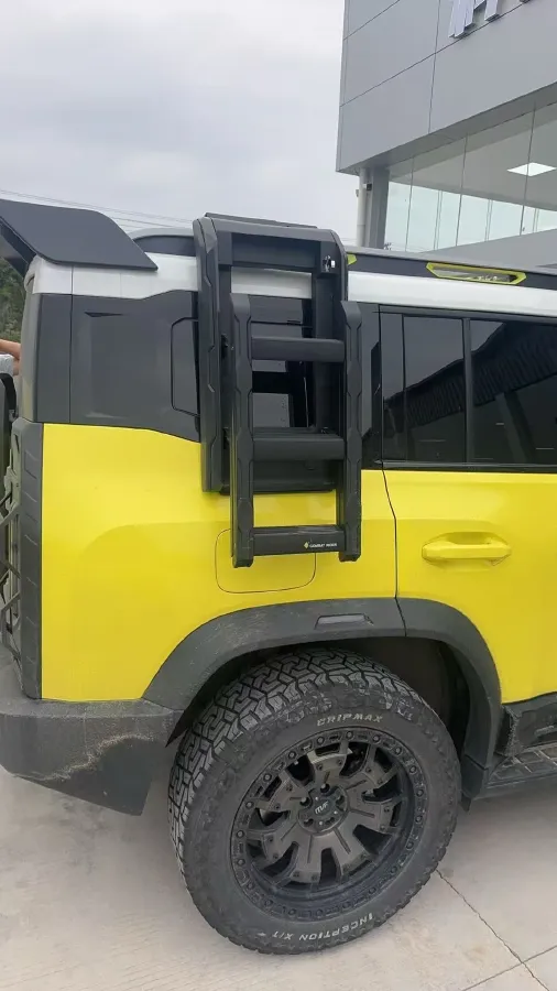 2024 Jetour ShanHai TravellerC-DM 1.5T 156HP L4 3DHT PHEV 43.24KWH,autocango,china used car exporter,china ev exporter,chinese used car exporter,chinese used ev exporter