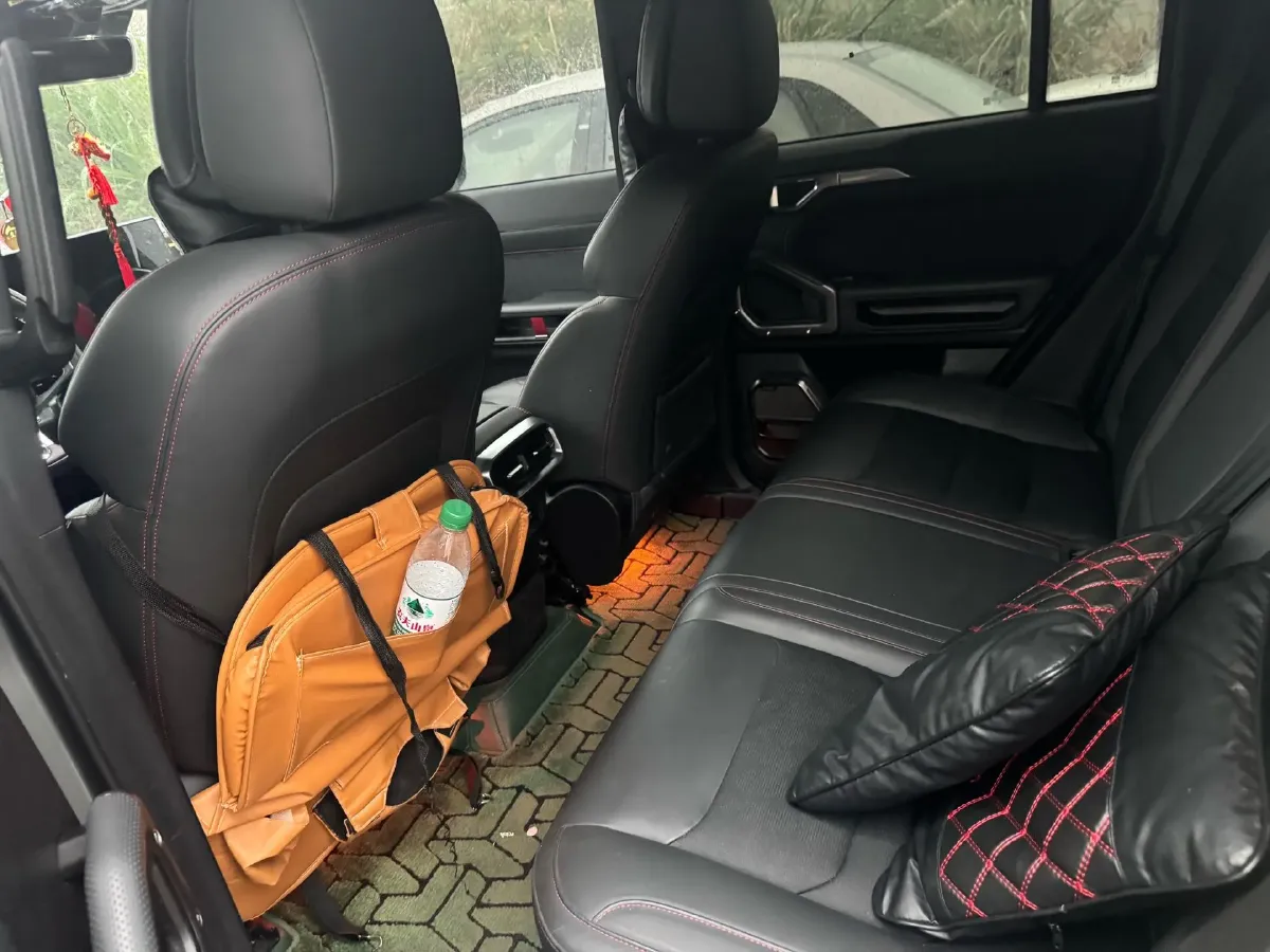 2024 Jetour ShanHai TravellerC-DM 1.5T 156HP L4 3DHT PHEV 43.24KWH,autocango,china used car exporter,china ev exporter,chinese used car exporter,chinese used ev exporter