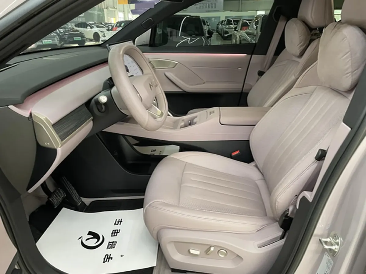 2024 ONVO L60 BEV 60KWH,autocango,china used car exporter,china ev exporter,chinese used car exporter,chinese used ev exporter