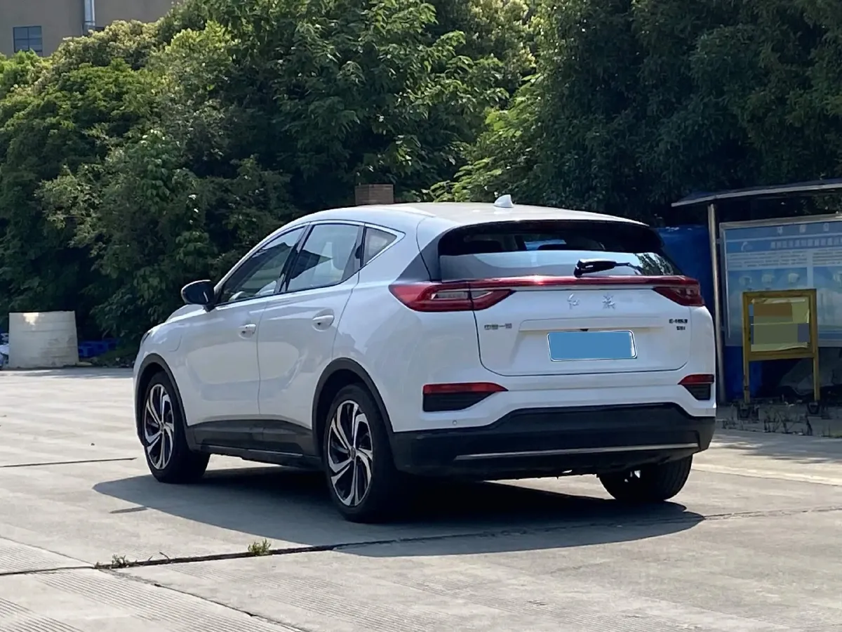 2024 HongQi HS3 1.5T 169HP L4 1DHT PHEV 18.4KWH,autocango,china used car exporter,china ev exporter,chinese used car exporter,chinese used ev exporter