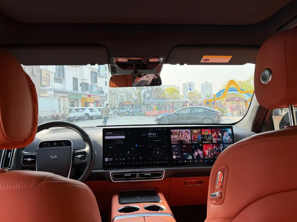 2024 Li L8 Range Extended 154HP REEV 42.8KWH,autocango,china used car exporter,china ev exporter,chinese used car exporter,chinese used ev exporter