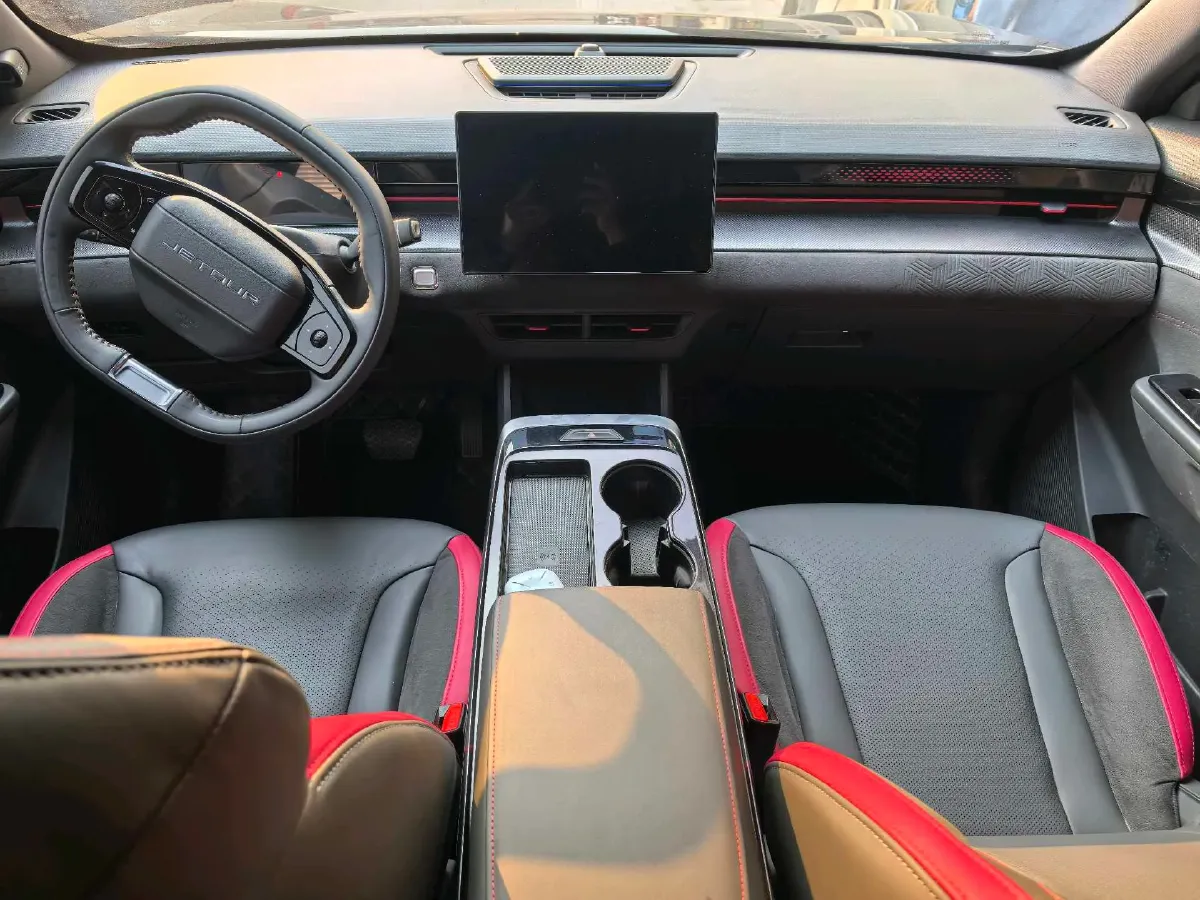 2022 Jetour DASHING 1.6T 197HP L4 7DCT,autocango,china used car exporter,china ev exporter,chinese used car exporter,chinese used ev exporter